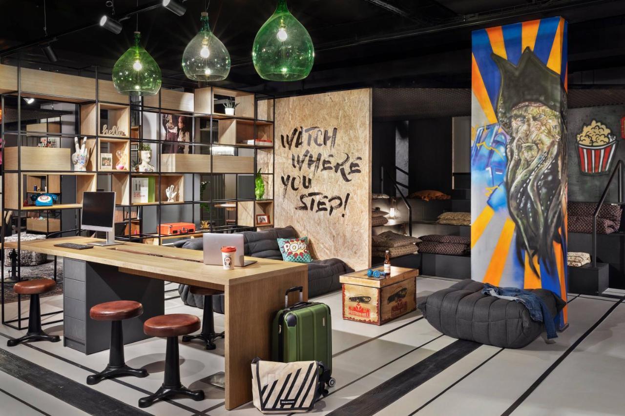Moxy Lille City المظهر الخارجي الصورة